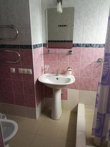 Двухместный номер Делюкс с 1 кроватью и балконом в Гостевом доме Guest House Villa Roza